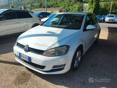 Usata VW Golf VII Comfortline 105 CV (77 kW) 2014 Bianco Berlina