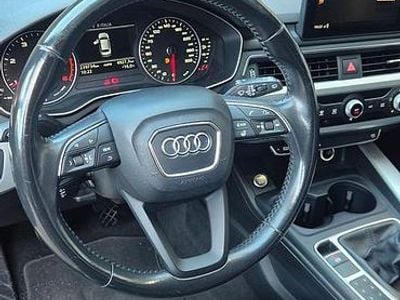 Usata Audi A4 122 CV (89 kW) 2017 Blu Station wagon