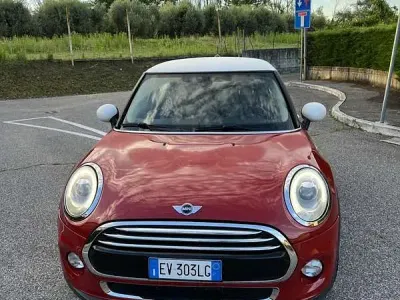 Occasion Mini Cooper D 116 ch (85 kW) 2014 Citadine