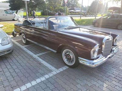 usata Mercedes 220 SE Cabrio