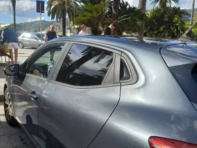 Usata Renault Clio V Zen 101 CV (74 kW) 2022 Grigio Berlina