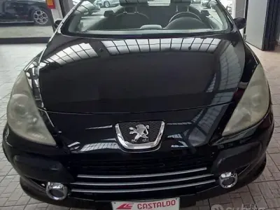 Usata Peugeot 307 CC 136 CV (100 kW) 2006 Nero Cabrio