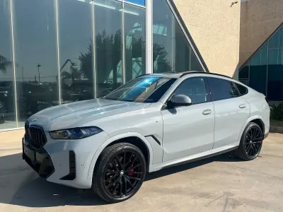 Usata BMW X6 M Sport 297 CV (218 kW) 2025 Argento SUV