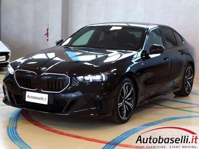 Usata BMW 520 M Sport 197 CV (144 kW) 2024 Nero Berlina