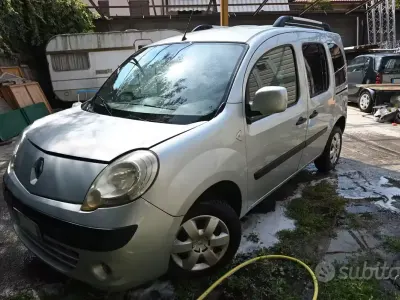 Usata Renault Kangoo 106 CV (77 kW) 2008 Monovolume