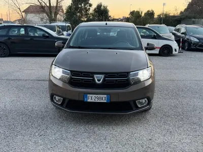 Brugt Dacia Sandero Essentiel 90 HK (66 kW) 2019 Sort Sedan