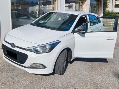 usata Hyundai i20 1.2 MPI - OK NEO PATENTATI - UNI PROPR