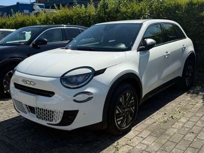 Usata Fiat 600 100 CV (73 kW) 2024 Beige