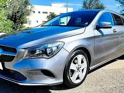 Usata Mercedes A180 Executive 136 CV (100 kW) 2016 Grigio Berlina