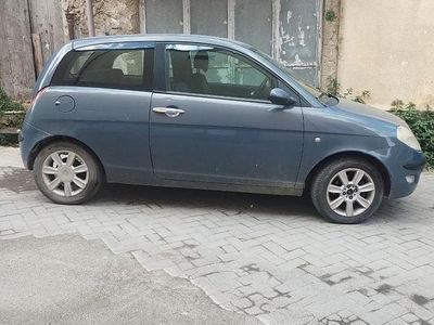 Usata Lancia Ypsilon 69 CV (50 kW) 2003 Grigio Utilitaria