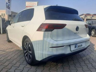 Grigio Usata 2021 VW Golf VIII United Berlina | 19.900 € (Buon prezzo)