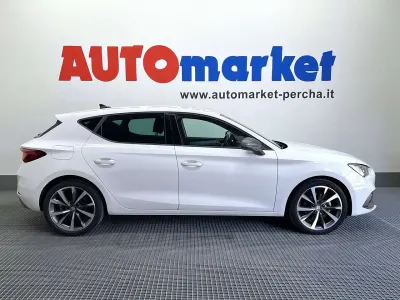 Usata Seat Leon FR 131 CV (96 kW) 2022 Bianco Berlina