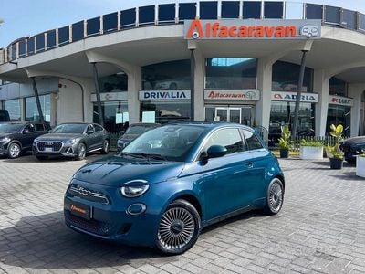 Usata Fiat 500e Icon 86 kW (118 CV) 2020 Blu Berlina