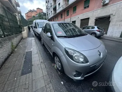 Usata Renault Twingo 58 CV (42 kW) 2007 Grigio Utilitaria
