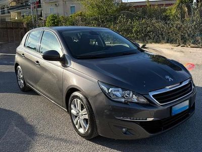 Usata Peugeot 308 Business-Line 120 CV (88 kW) 2016 Grigio Berlina