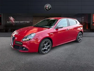 Usata Alfa Romeo Giulietta Super 120 CV (88 kW) 2016 Rosso Utilitaria