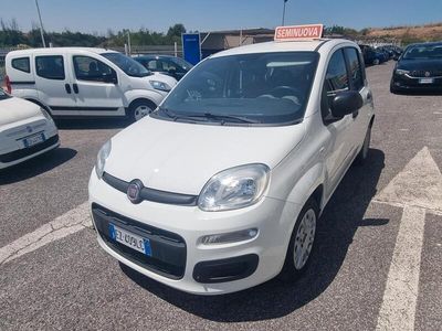 Usata Fiat Panda Easy 75 CV (55 kW) 2015 Bianco Utilitaria