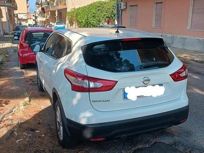 Usata Nissan Qashqai 2016 Bianco SUV