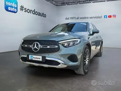 Usata Mercedes GLC220 Advanced Plus 197 CV (144 kW) 2025 Verde SUV