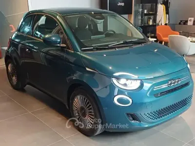 Nuevo Fiat 500 La Prima 65 CV (47 kW) 2026 Dorado Berlina