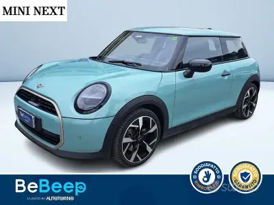 Usata Mini Cooper Favoured 114 kW (156 CV) 2025 Azzurro metallizzato Utilitaria