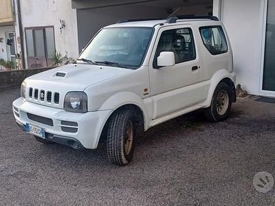 Usata Suzuki Jimny 2008 Bianco SUV