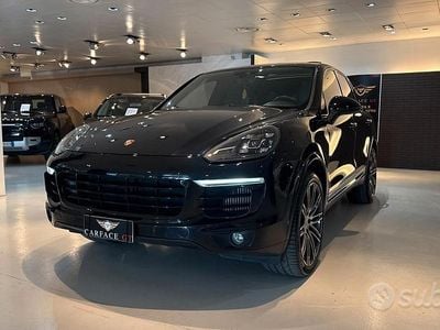 Usata Porsche Cayenne S Platinum Edition 250 CV (183 kW) 2016 Nero SUV