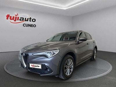 Usata Alfa Romeo Stelvio Executive 210 CV (154 kW) 2017 Grigio scuro SUV