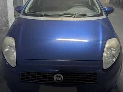 Usata Fiat Grande Punto Active 65 CV (47 kW) 2006 Blu/azzurro Utilitaria