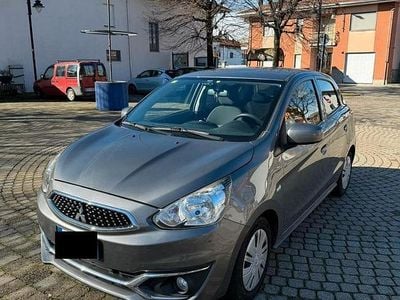 Usata Mitsubishi Space Star 71 CV (52 kW) 2017 Grigio Utilitaria