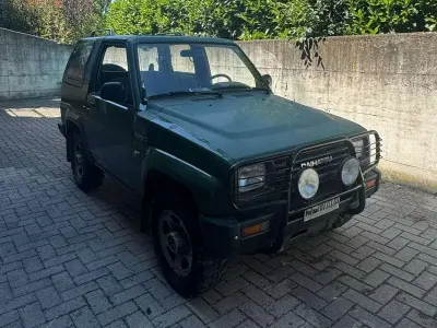 Usata Daihatsu Feroza 86 CV (63 kW) 1989 Verde SUV