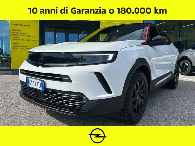 Usata Opel Mokka S 100 CV (73 kW) 2023 Bianco SUV
