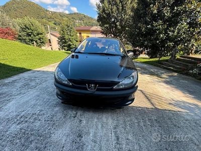 Begagnad Peugeot 206