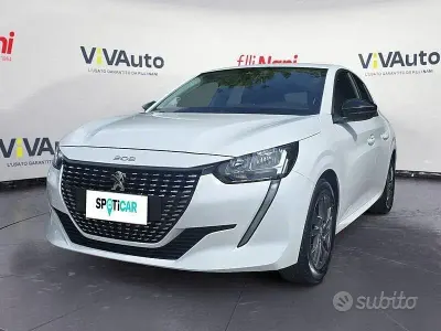 Usata Peugeot 208 Active 75 CV (55 kW) 2022 Bianco Utilitaria