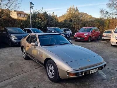 Usata Porsche 924 125 CV (91 kW) 1983 Grigio Coupé