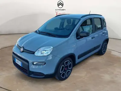 Begagnad Fiat Panda City Life 69 HK (50 kW) 2022 Grå Halvkombi