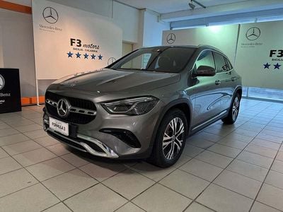 Nuova Mercedes GLA180 Advanced Plus 116 CV (85 kW) 2026 Grigio montagna SUV