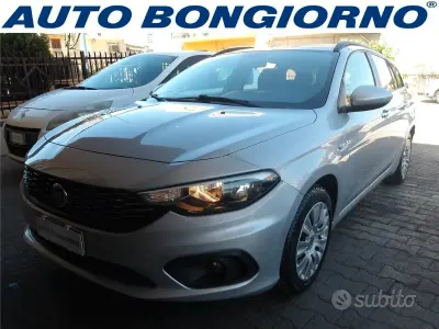 Usata Fiat Tipo Easy 95 CV (69 kW) 2018 Giallo Station wagon