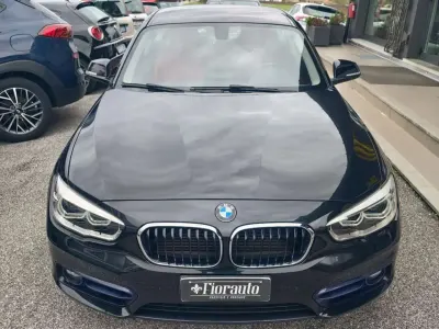 Usata BMW 116 Sport Line 116 CV (85 kW) 2015 Nero Utilitaria