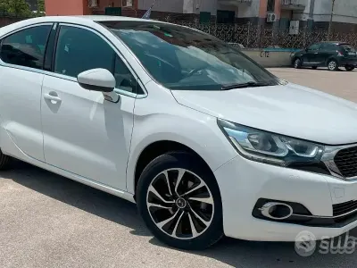 Usata DS Automobiles DS4 120 CV (88 kW) 2017 Bianco Berlina