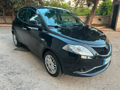 Usata Lancia Ypsilon
