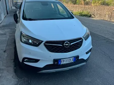 Usata Opel Mokka X 136 CV (100 kW) 2018 Bianco SUV
