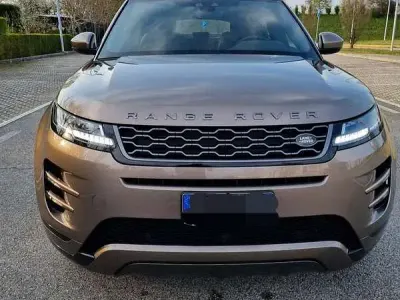 Usata Land Rover Range Rover evoque R-Dynamic 150 CV (110 kW) 2019 Bronzo SUV