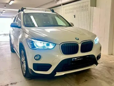 Usata BMW X1 Efficient Dynamics 150 CV (110 kW) 2017 Bianco SUV