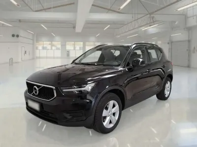 Usata Volvo XC40 Business Edition 150 CV (110 kW) 2019 Nero SUV