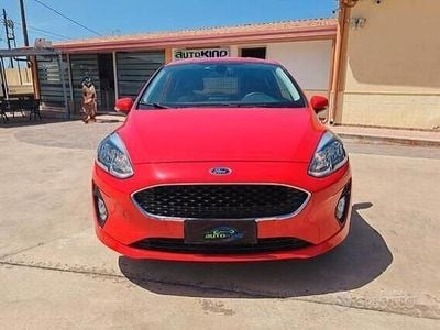 Usata Ford Fiesta Trend 85 CV (62 kW) 2020 Rosso Utilitaria