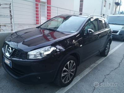 usata Nissan Qashqai 1.6cc diesel tekna 4x4 inseribili