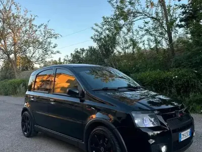 Usata Fiat Panda 101 CV (74 kW) 2006 Nero Utilitaria
