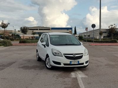 Usata Opel Meriva 95 CV (69 kW) 2015 Bianco Monovolume
