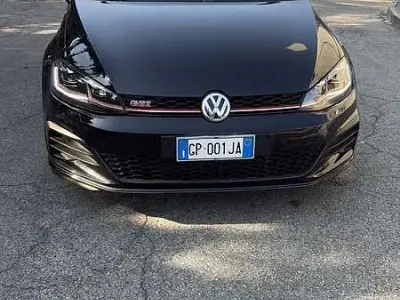 Usata VW Golf VII GTI 245 CV (180 kW) 2019 Berlina